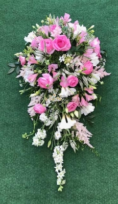 Single Spray Seasonal in Pink & White