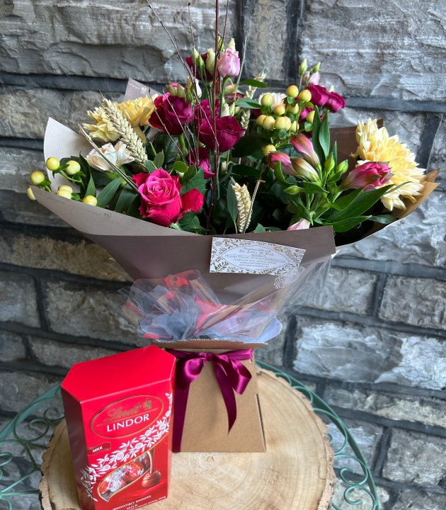 Autumn Whisper Bouquet With Chocolates