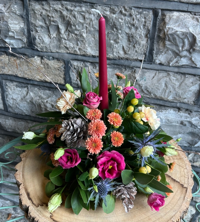Christmas Whisper Posy
