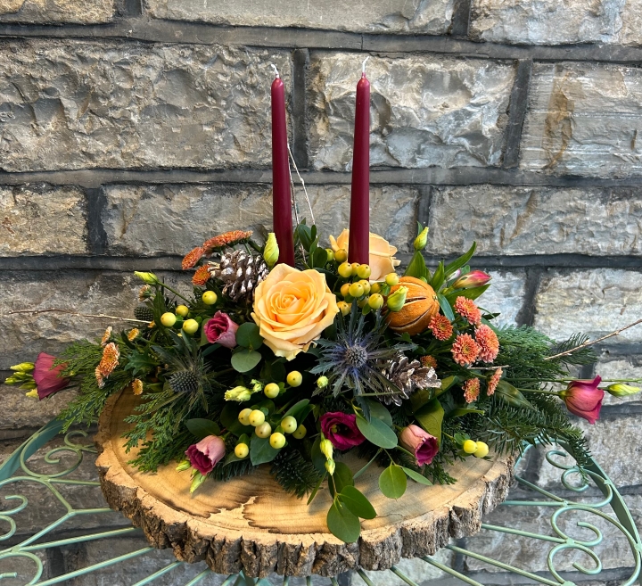 Christmas Whisper Table Center