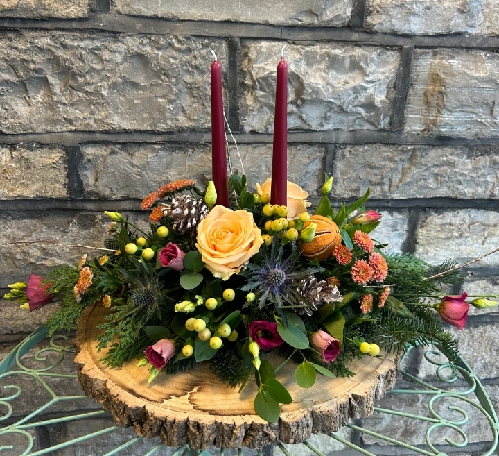 Christmas Whisper Table Center