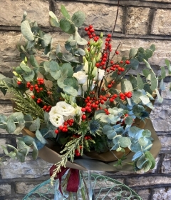 Festive Berries & Blooms